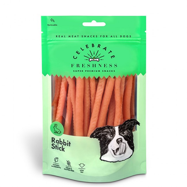 Месната награда за куче CELEBRATE FRESHNESS Rabbit Sticks 100gr