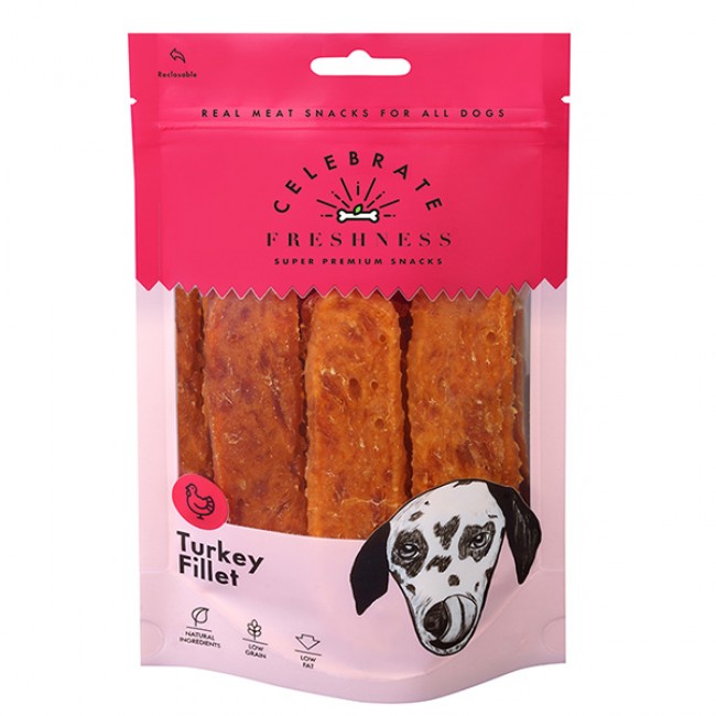 Месната награда за куче CELEBRATE FRESHNESS Turkey Fillet 100gr