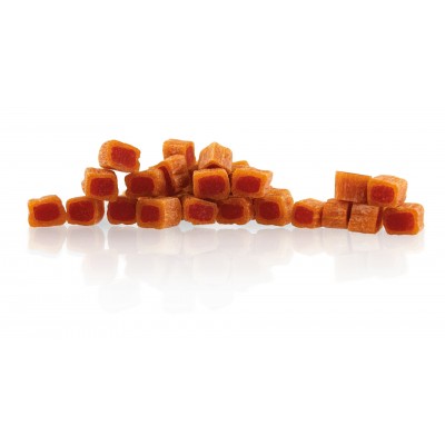 Месната награда за куче KIDDOG Mini Cubes with Rabbit and Cranberry (80g)